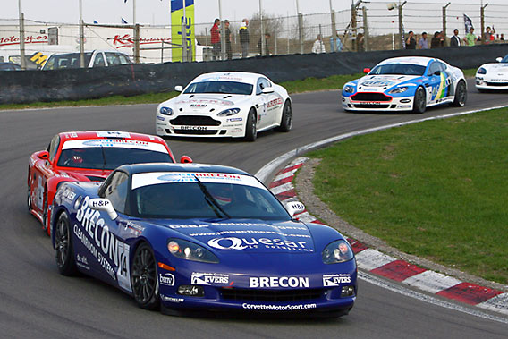 Jeroen Bleekemolen olandese GT4 Campionato vince la prima Jeroen Bleekemolen wint eerste race Dutch GT4 Championship